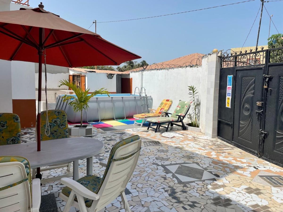 Bed and Breakfast The Compound Bijilo Екстер'єр фото